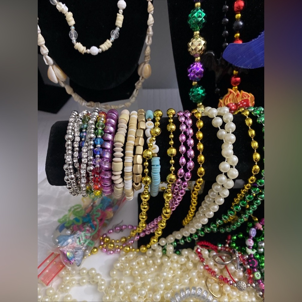 Assorted Fashion Jewelry Lot for Girls#217 - Picture 5 of 11